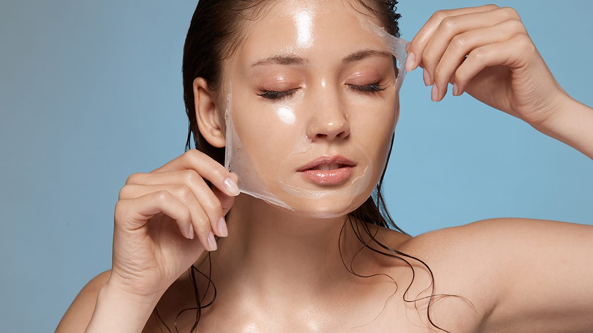 Esfoliantes químicos versus esfoliantes físicos: quando usar um ou outro 1 Esfoliantes químicos versus esfoliantes físicos: quando usar um ou outro