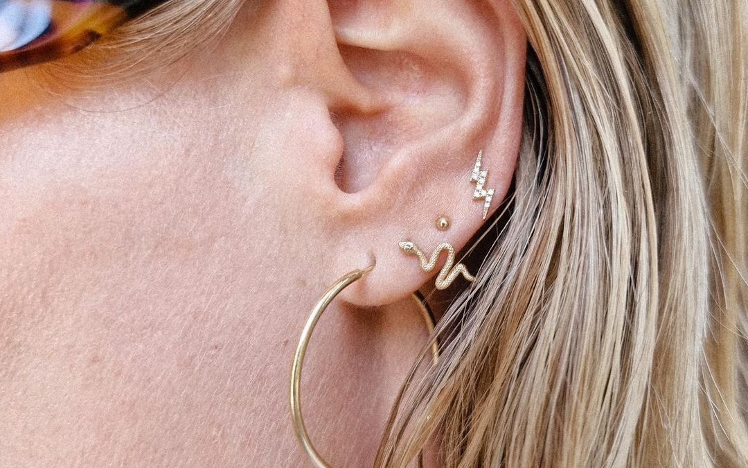 Llevar muchos, muchos piercings es tendencia