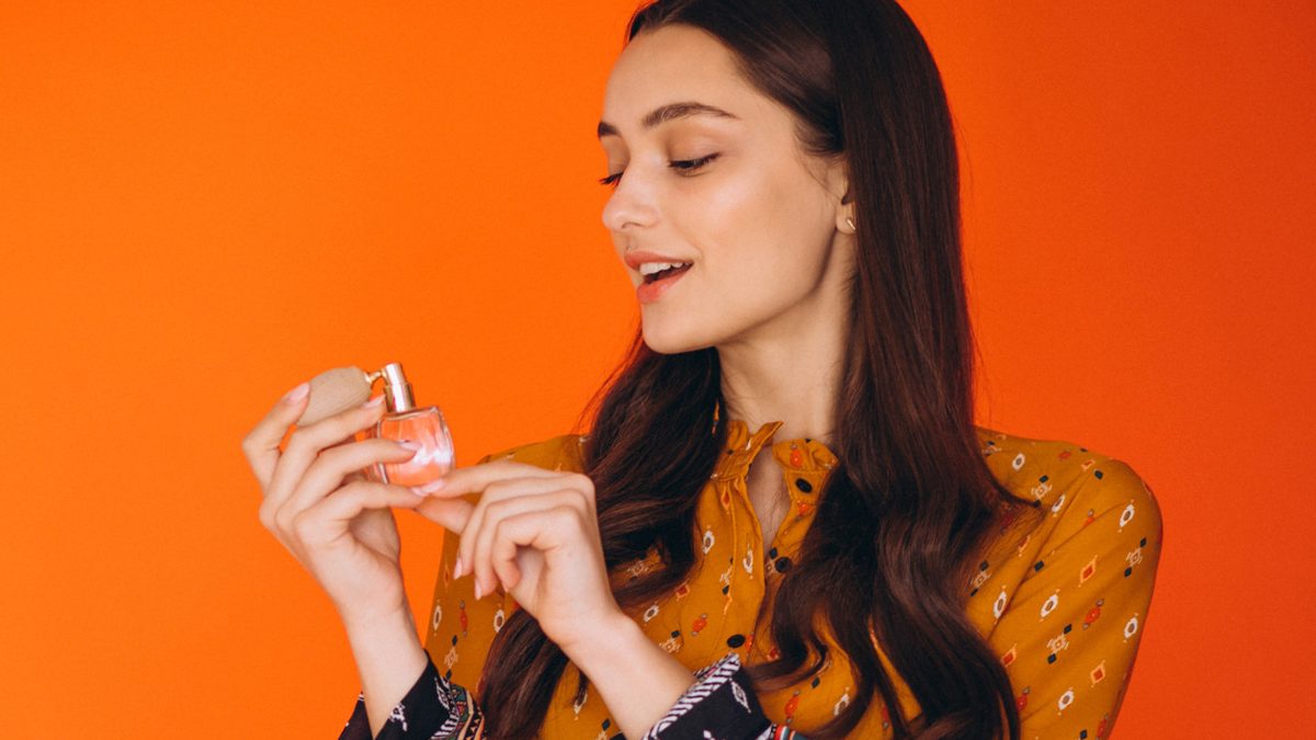Los 9 mejores perfumes italianos de mujer en 2026