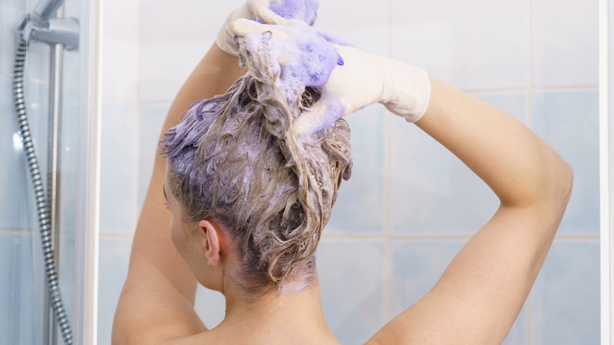 Pelo rubio perfecto con los 10 mejores champús morados