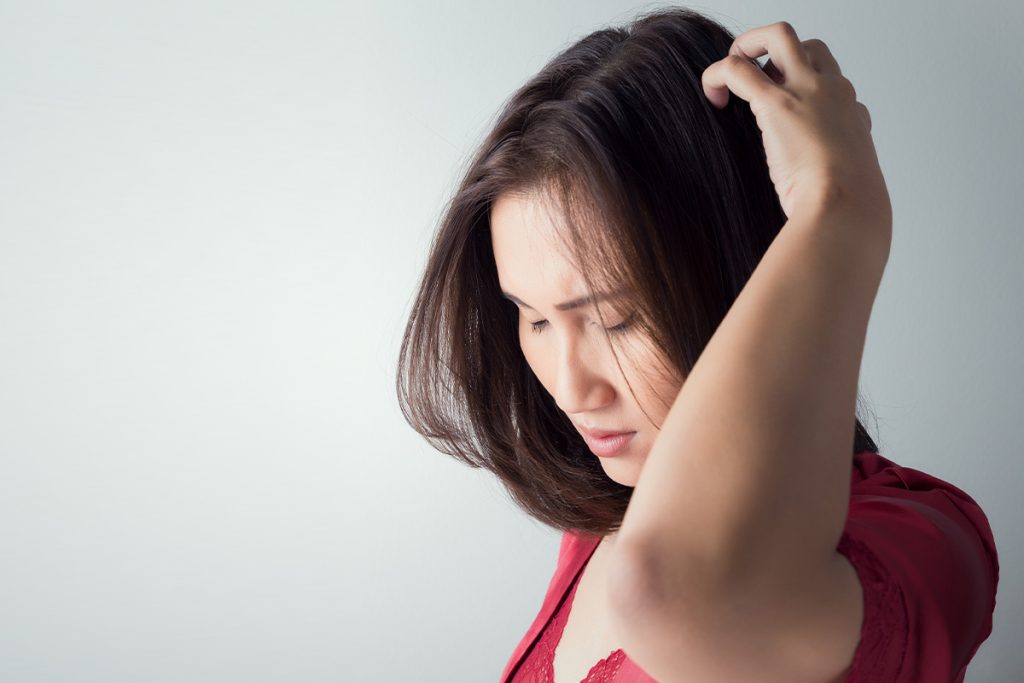 Te contamos qué es la dermatitis seborreica y qué puedes hacer para evitarla.