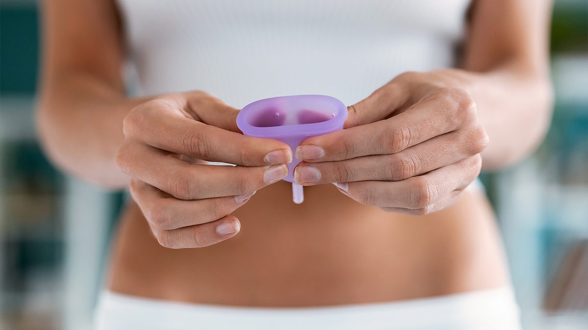 Cómo escoger tu primera copa menstrual