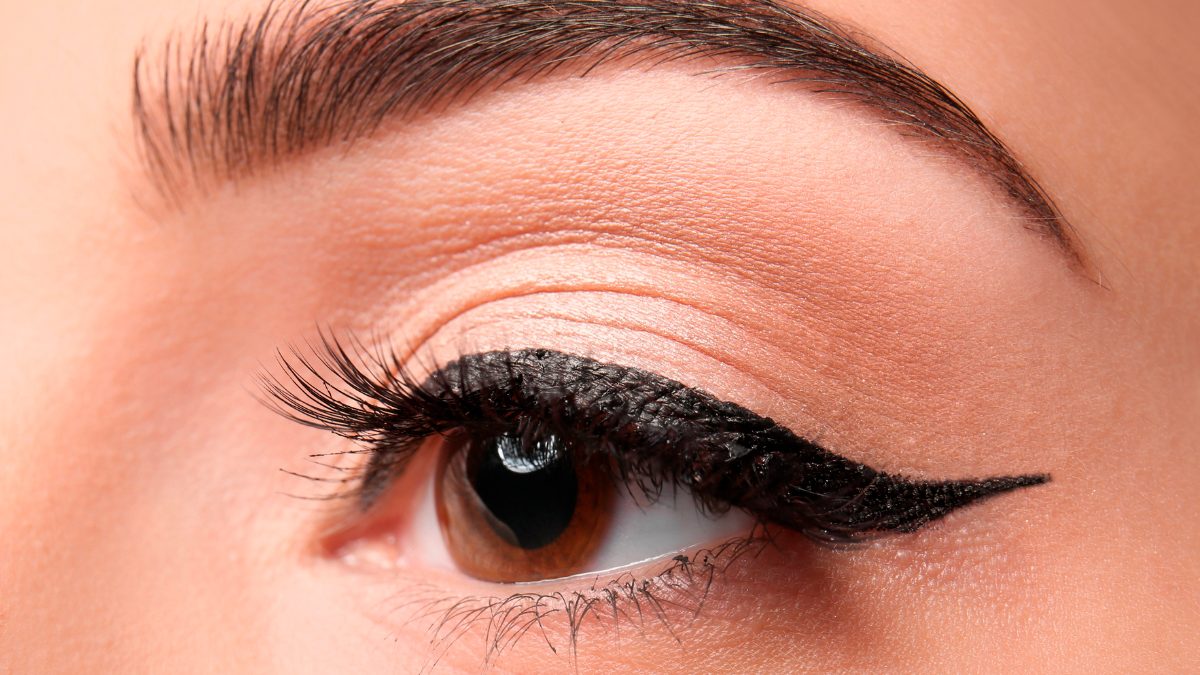Consejos para aplicar un eyeliner líquido según W7