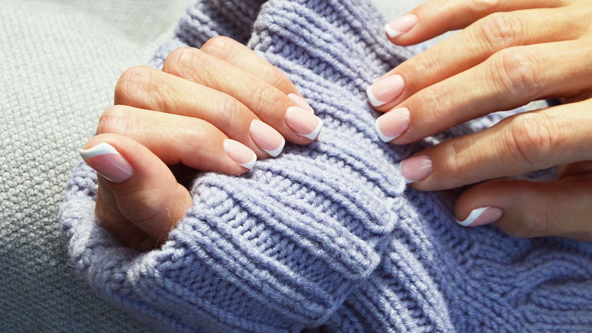 Idea para tus uñas 2026: manicura francesa en tonos pastel