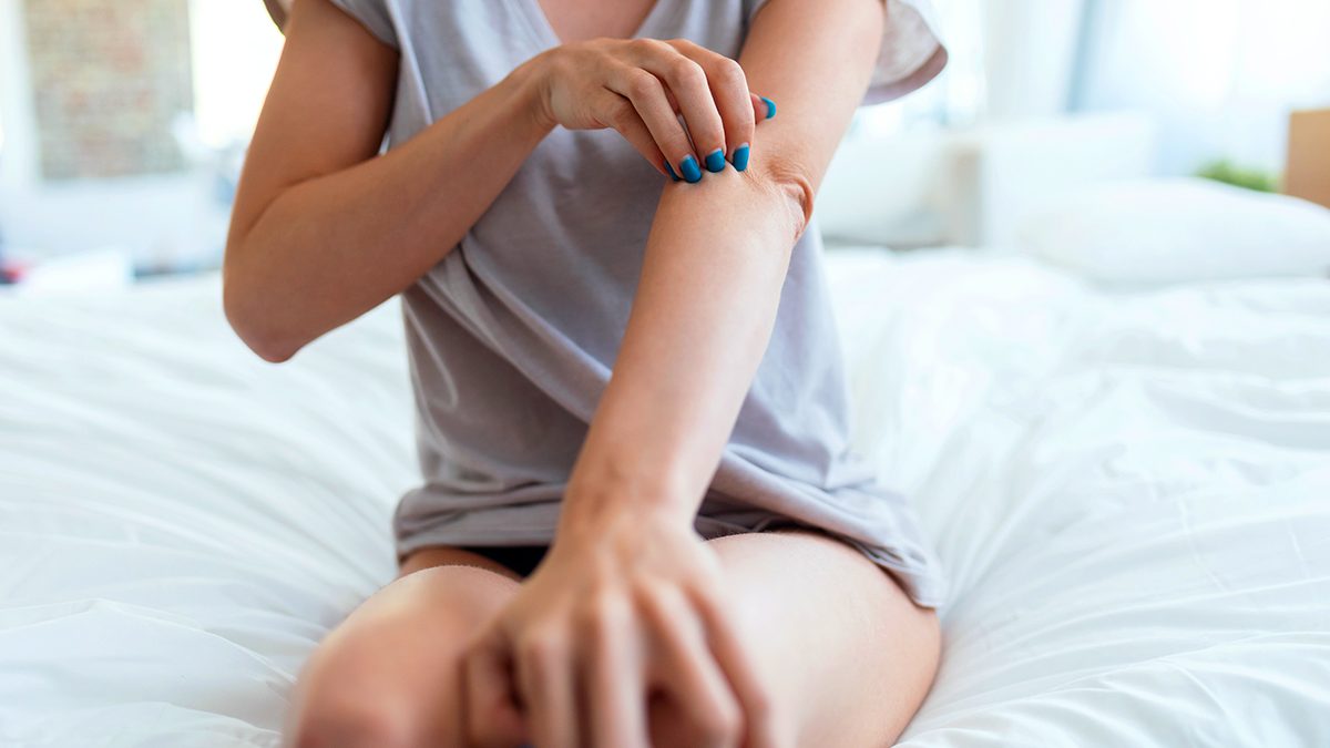 Por qué sientes picor en todo el cuerpo: las 6 principales causas