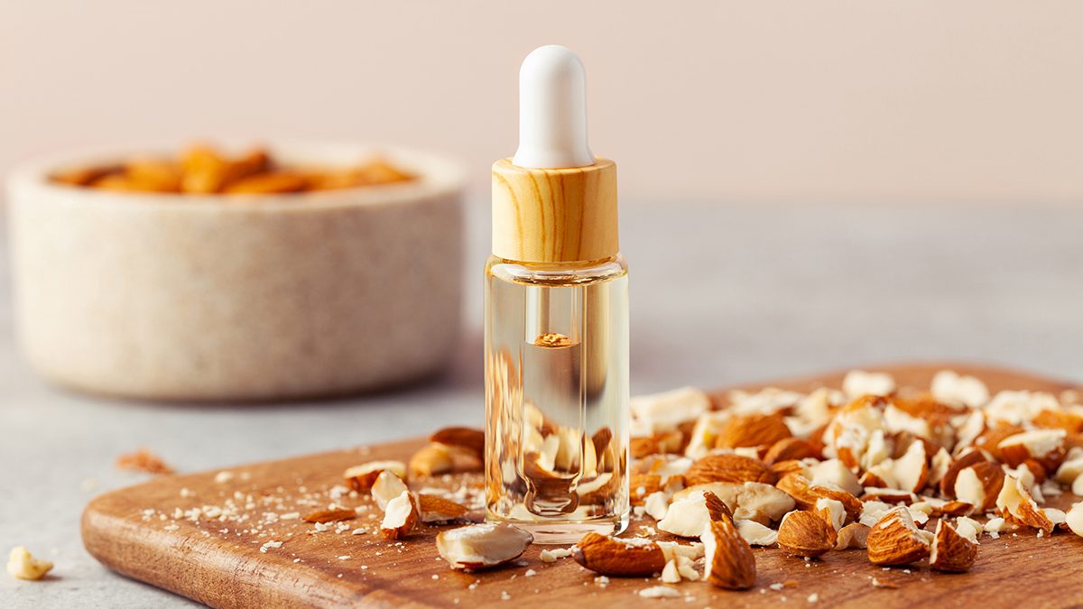 Los beneficios y usos del aceite de almendras para la cara