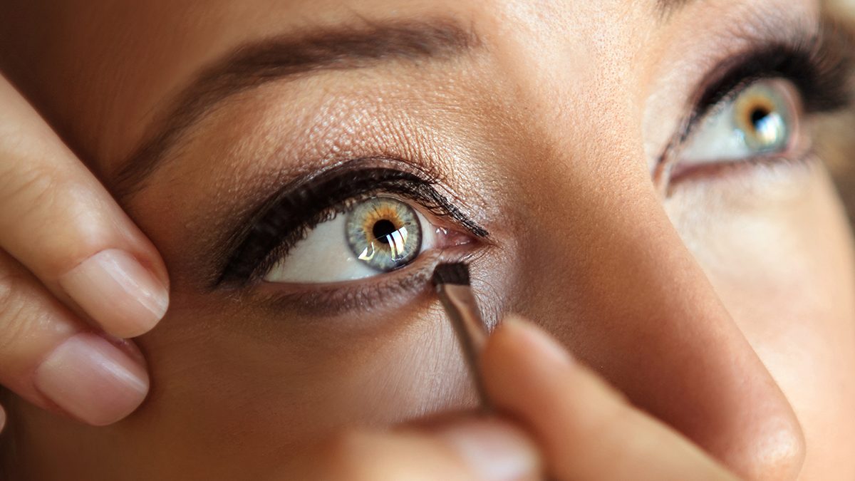 Cuáles son las brochas perfectas para maquillarte los ojos