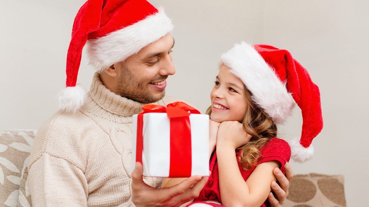 Los papás también se emocionan: ideas de regalos para esta Navidad