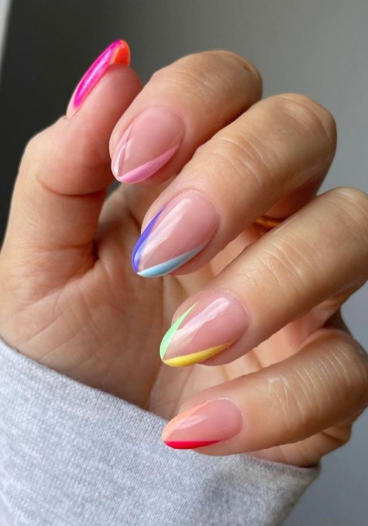 Toma nota de estos diseños de uñas acrílicas