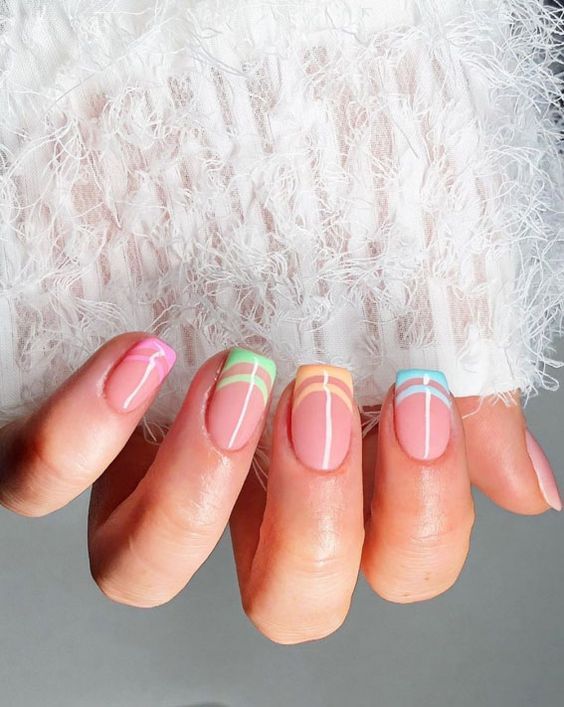 Estas ideas de manicura francesa de colores enamoran a todas
