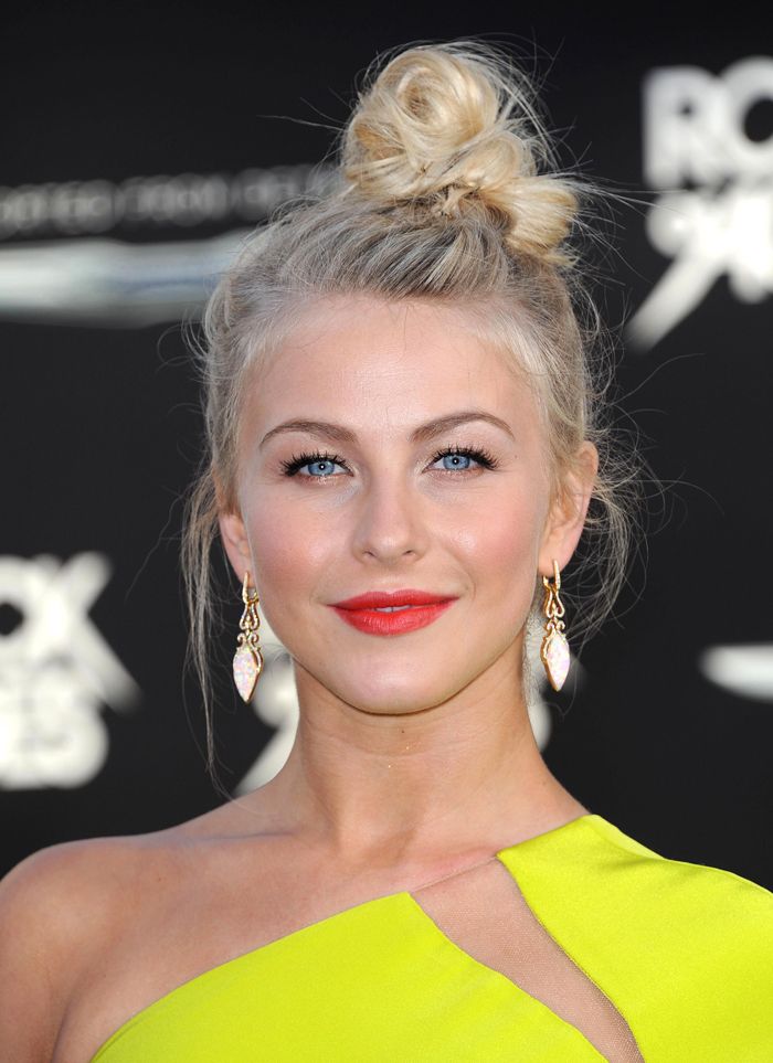 Los top knot son los peinados favoritos de las chicas más elegantes