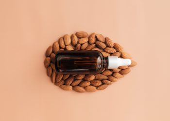 Te contamos los beneficios del aceite de la almendra dulce