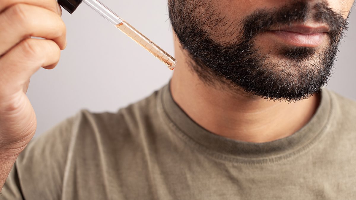 Pros y contras: cómo usar minoxidil para hacer crecer tu barba según expertos
