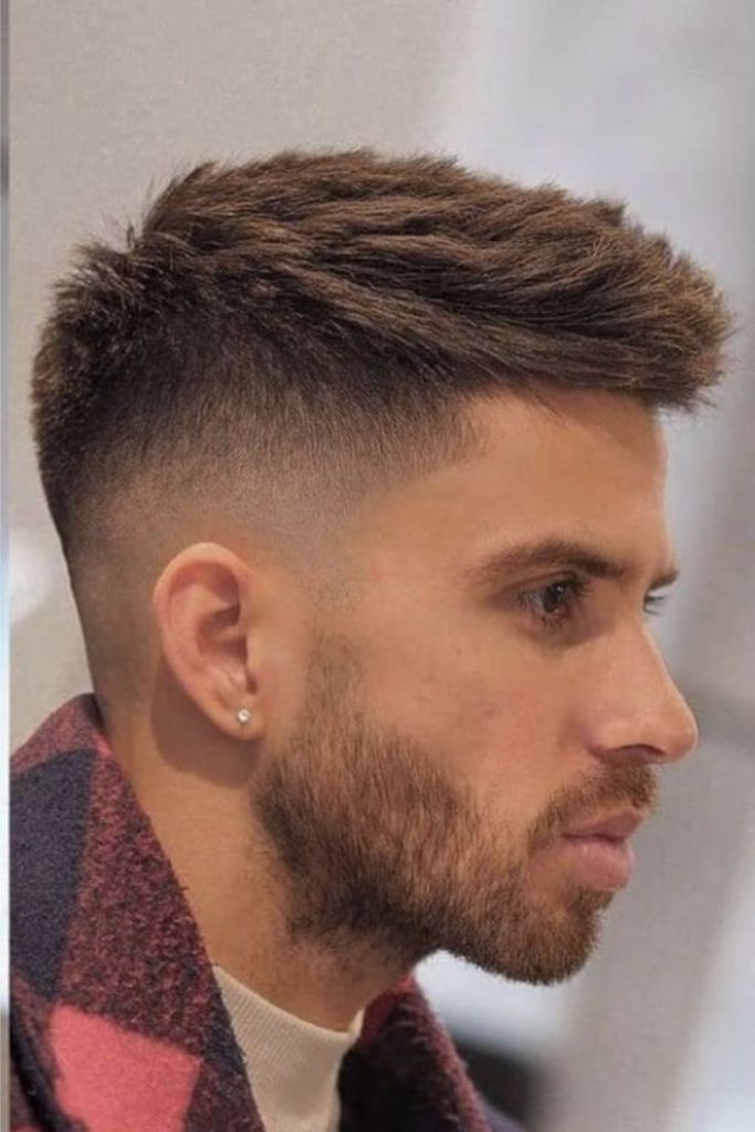 Ideas de cortes de pelo taper fade que sientan bien a los hombres