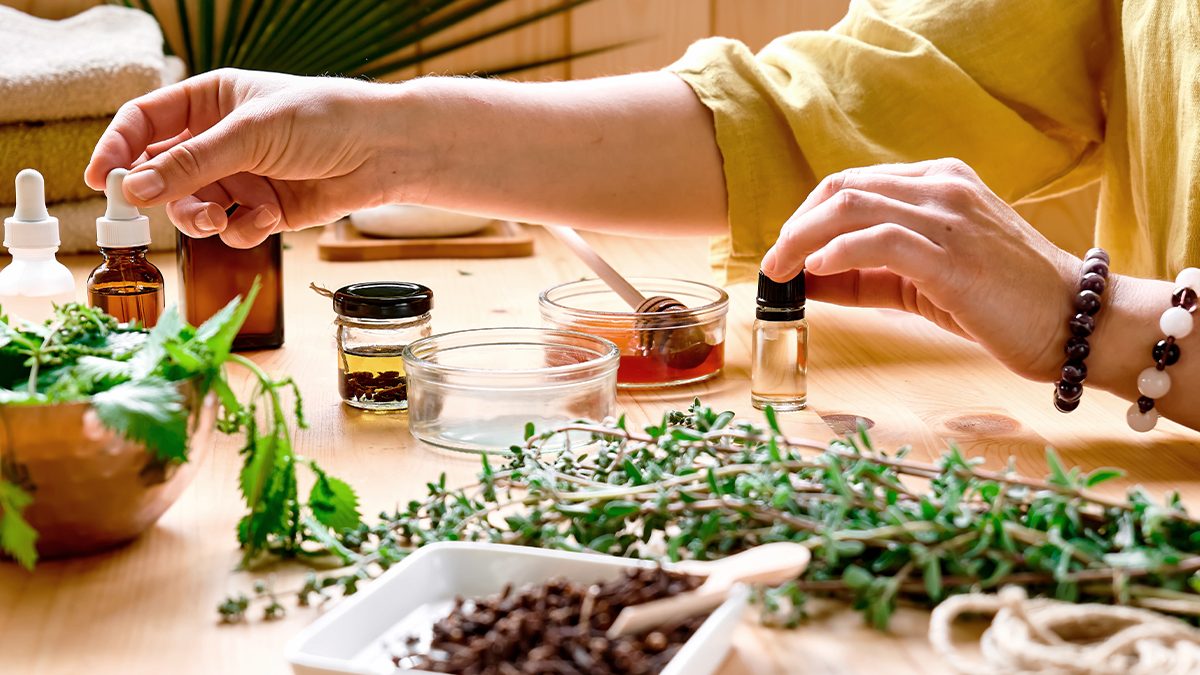 Paso a paso para hacer un perfume personalizado en casa en 2026