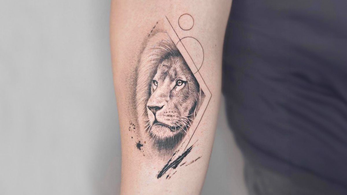 Fuerza, poder y otros significados de tatuarse un león