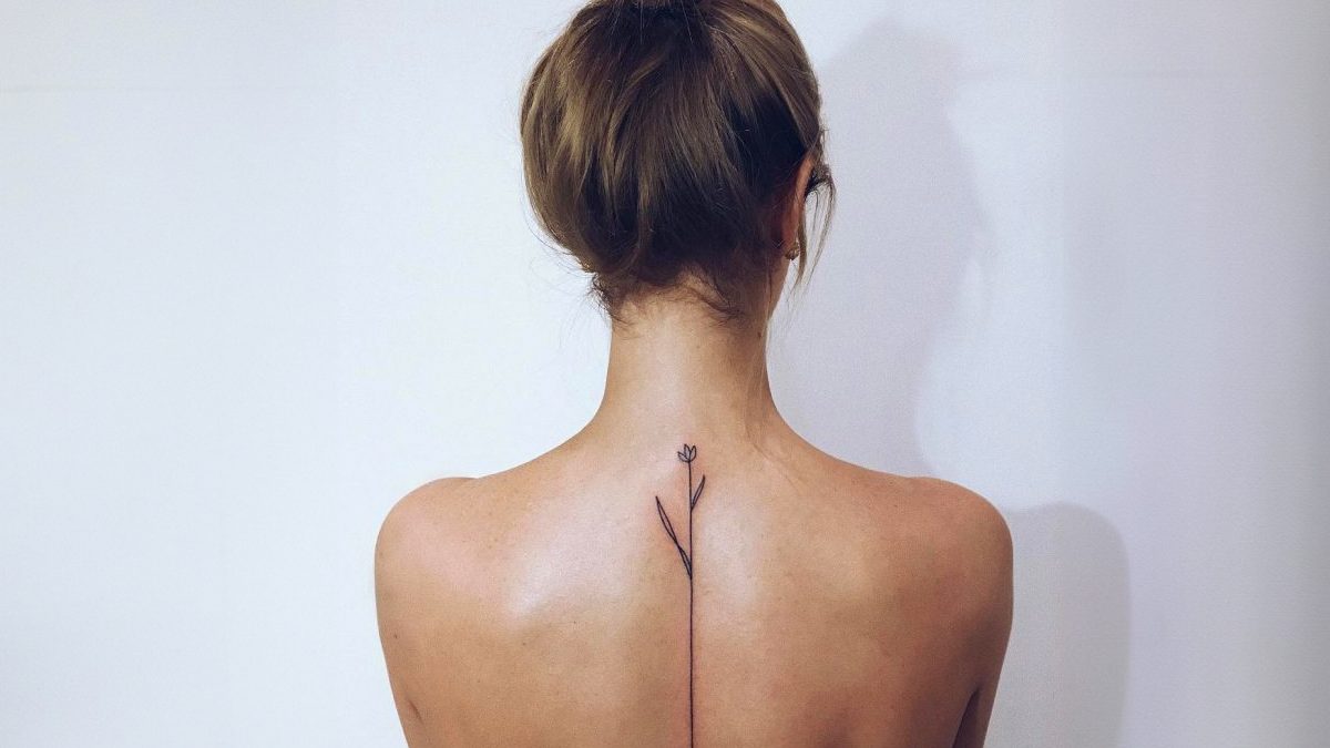 ¿Qué significan los tatuajes de líneas?