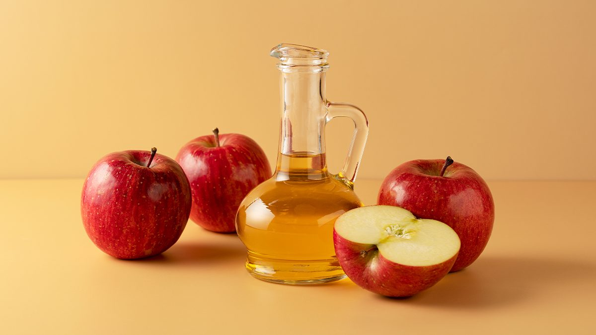 Vinagre de manzana: usos, propiedades y beneficios para tu piel según expertos