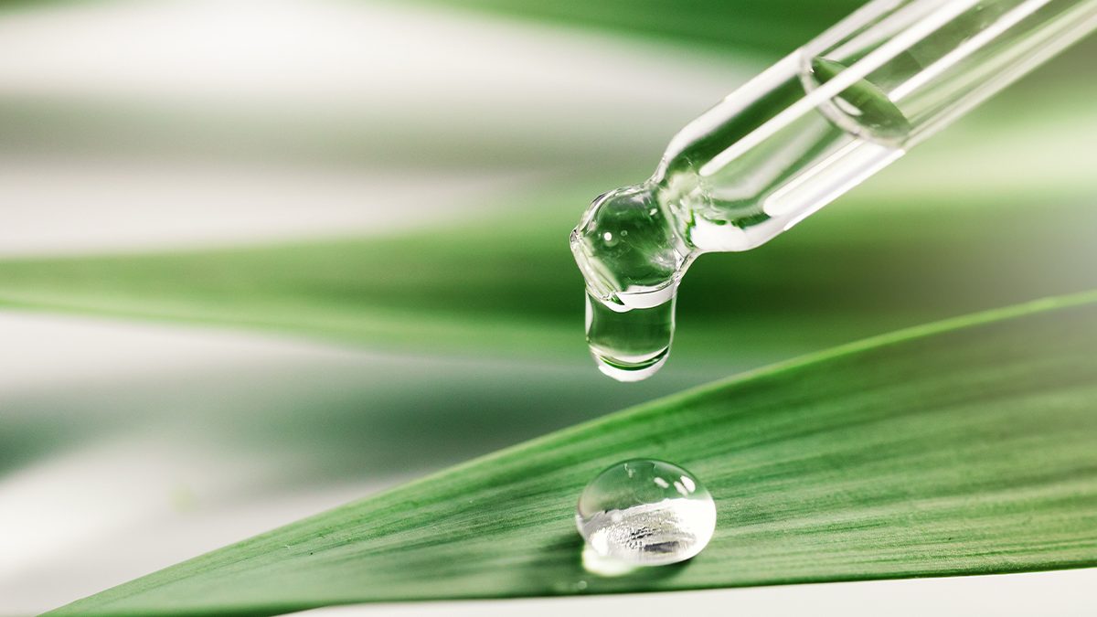 ¿Qué es exactamente la cosmética de origen natural? Los expertos responden