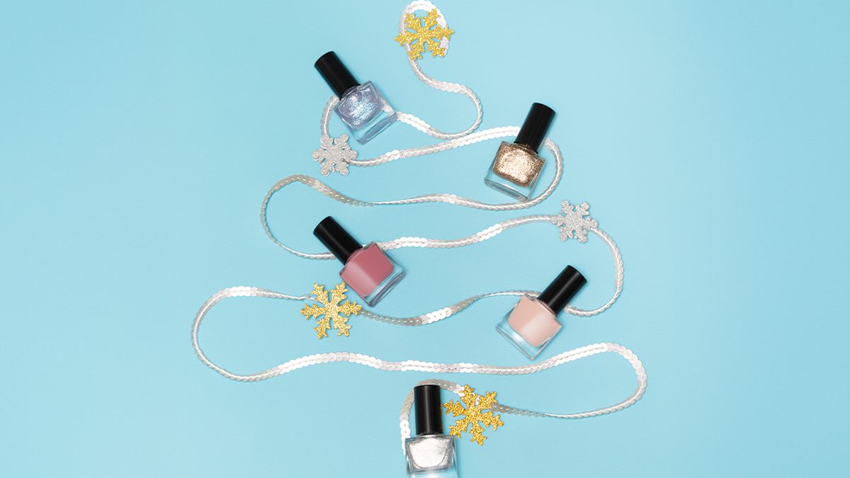 Los mejores 7 sets de manicura para regalar esta Navidad de 2026
