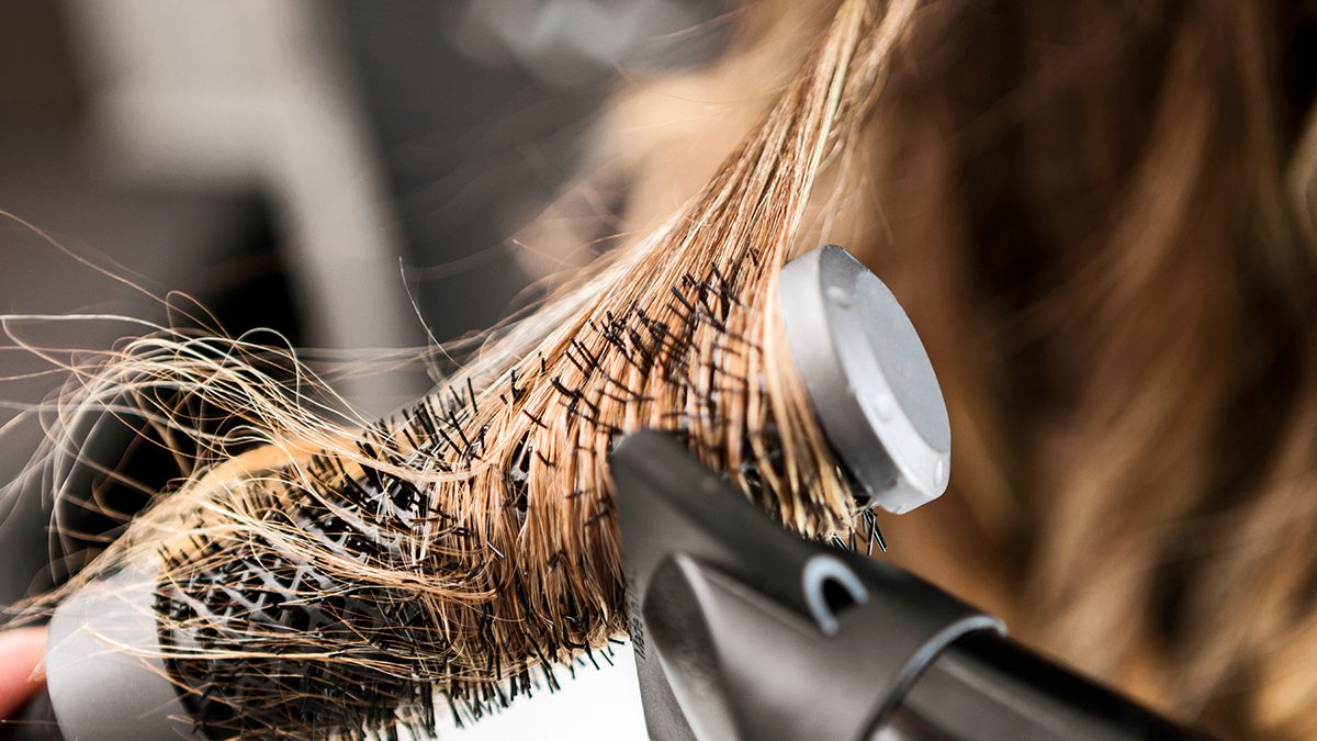 Los 4 tratamientos de peluquería que te podrás hacer en casa (y todo lo que necesitas)