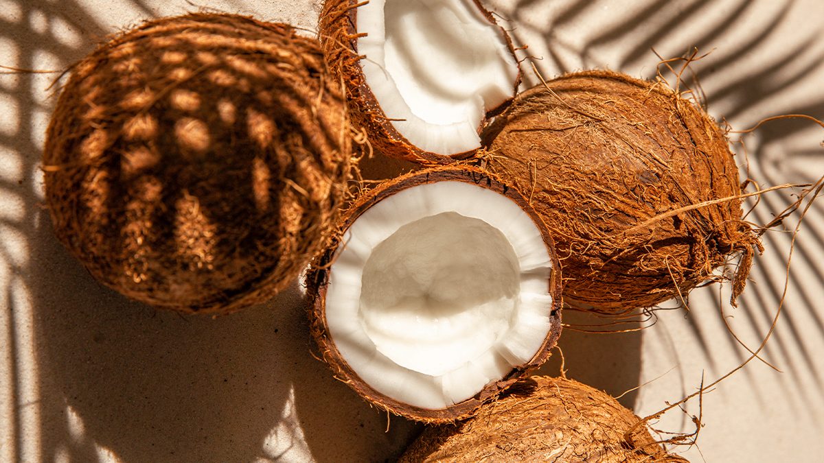 Todos los usos y beneficios que desconocías del coco en 2026