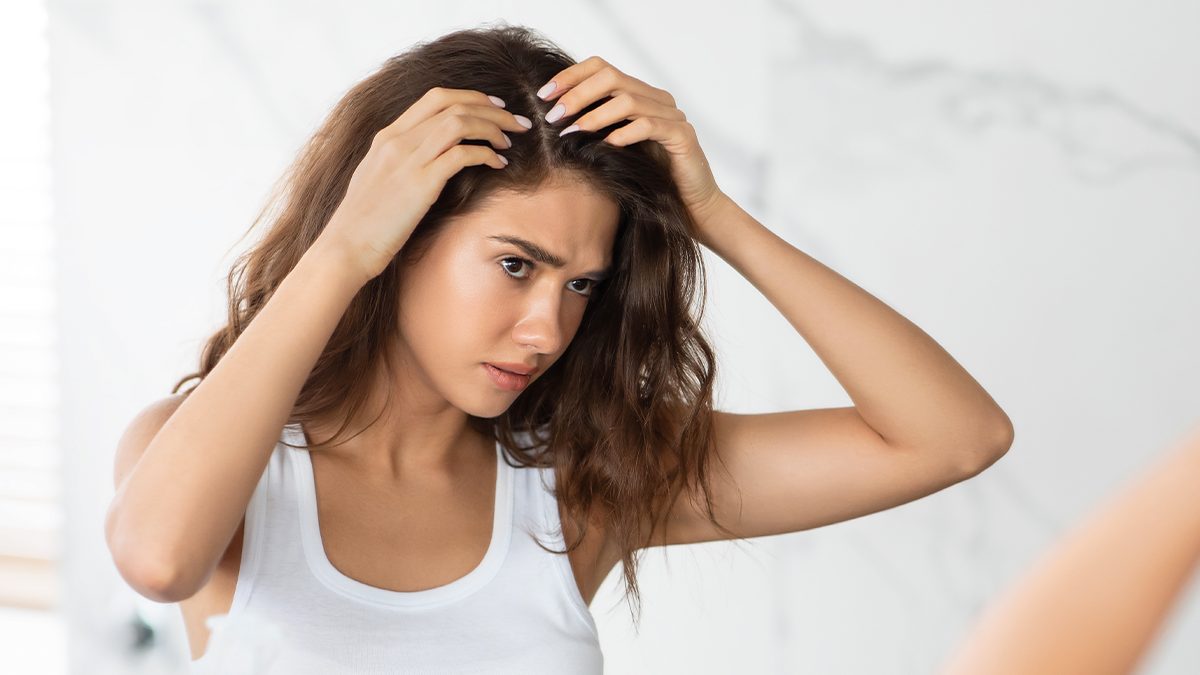 Tu cabello puede verse afectado por la contaminación y estos son los síntomas