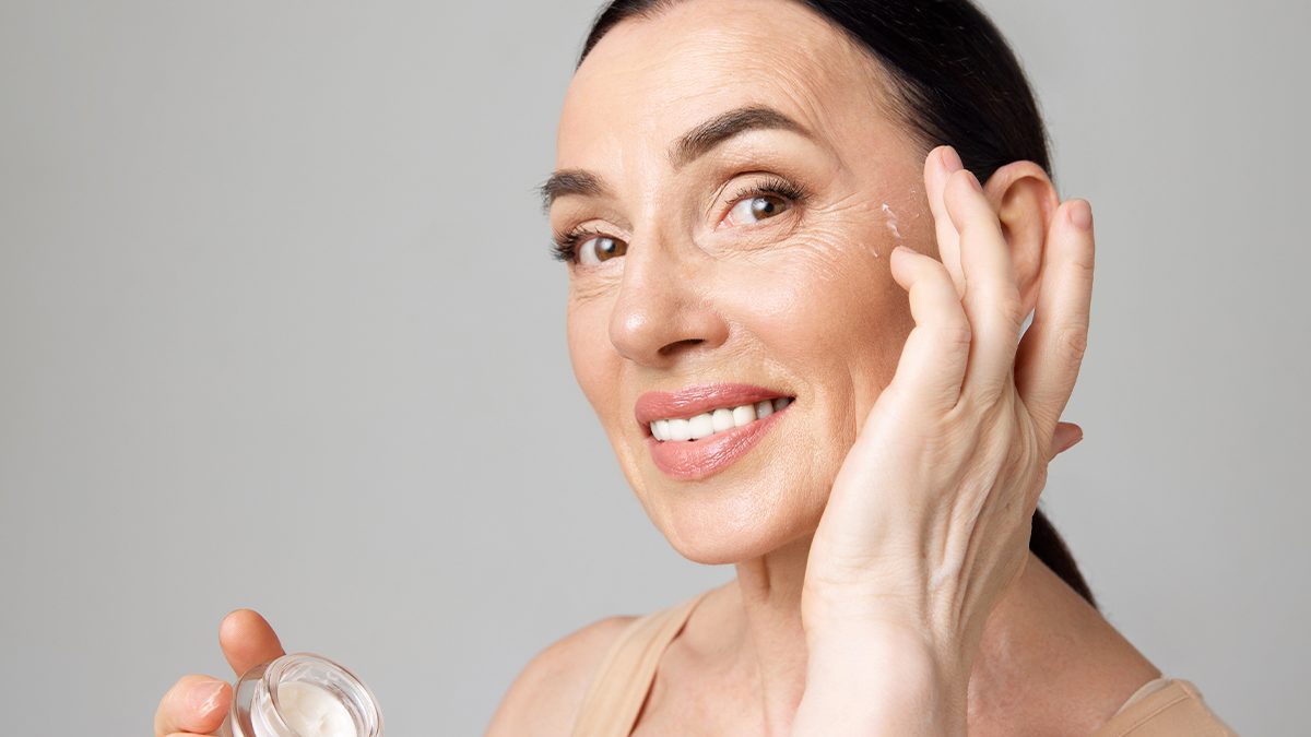 El cosmético más importante según la edad que tengas