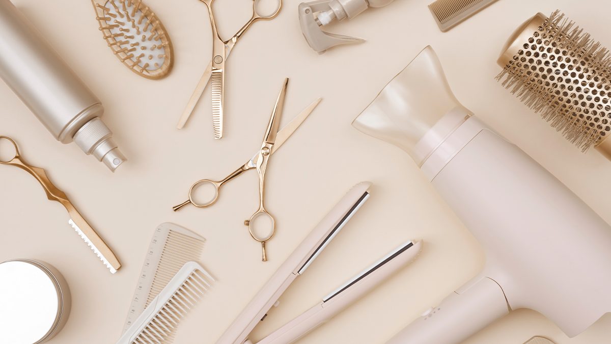 No dañes tu pelo: cómo usar correctamente el secador, la plancha y el cepillo moldeador