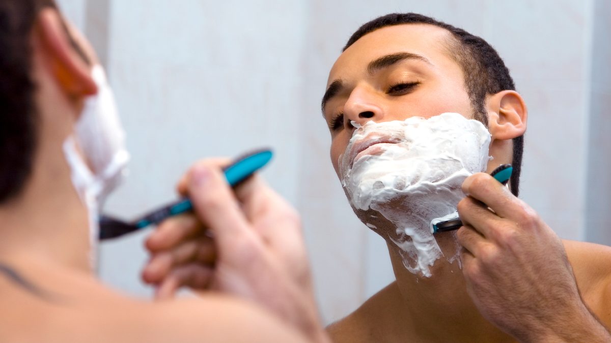 Si tienes la piel sensible, necesitas tener en cuenta estos consejos en el afeitado