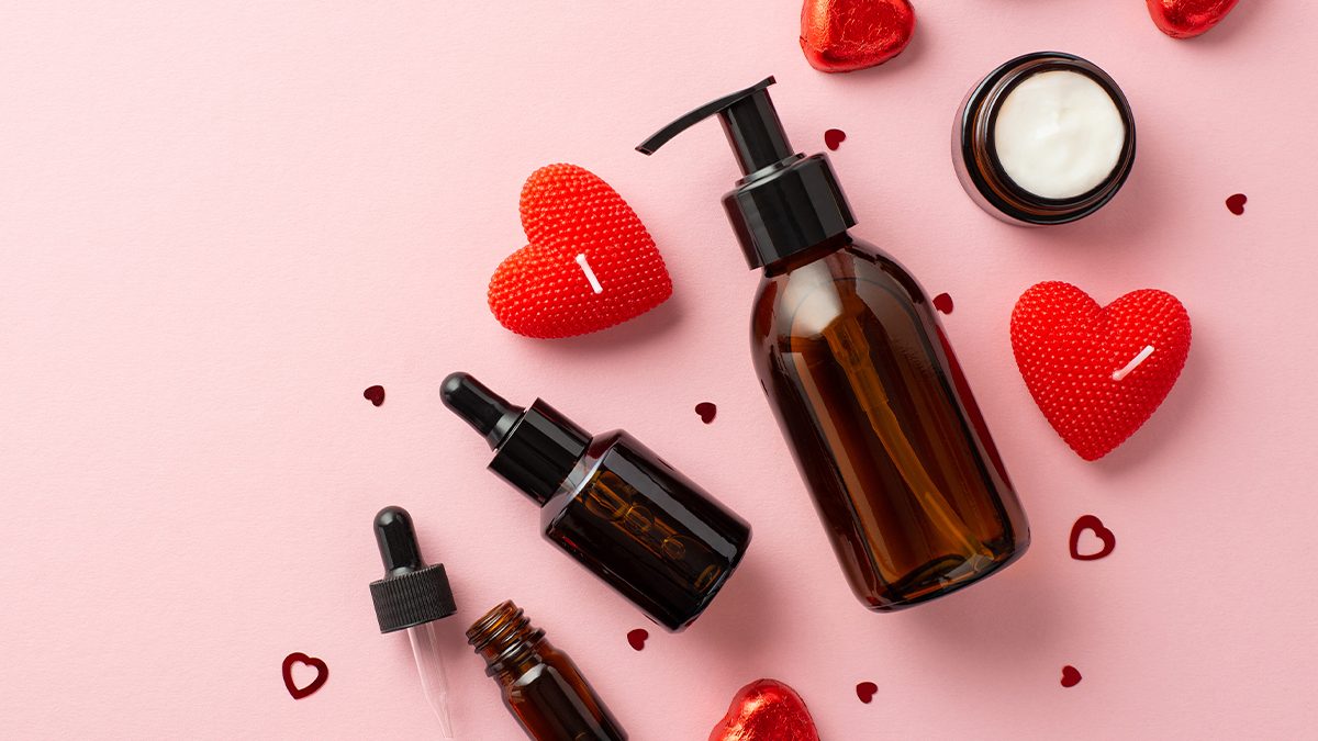 Regala cosmética este San Valentín: los mejores productos para impresionar a tu pareja