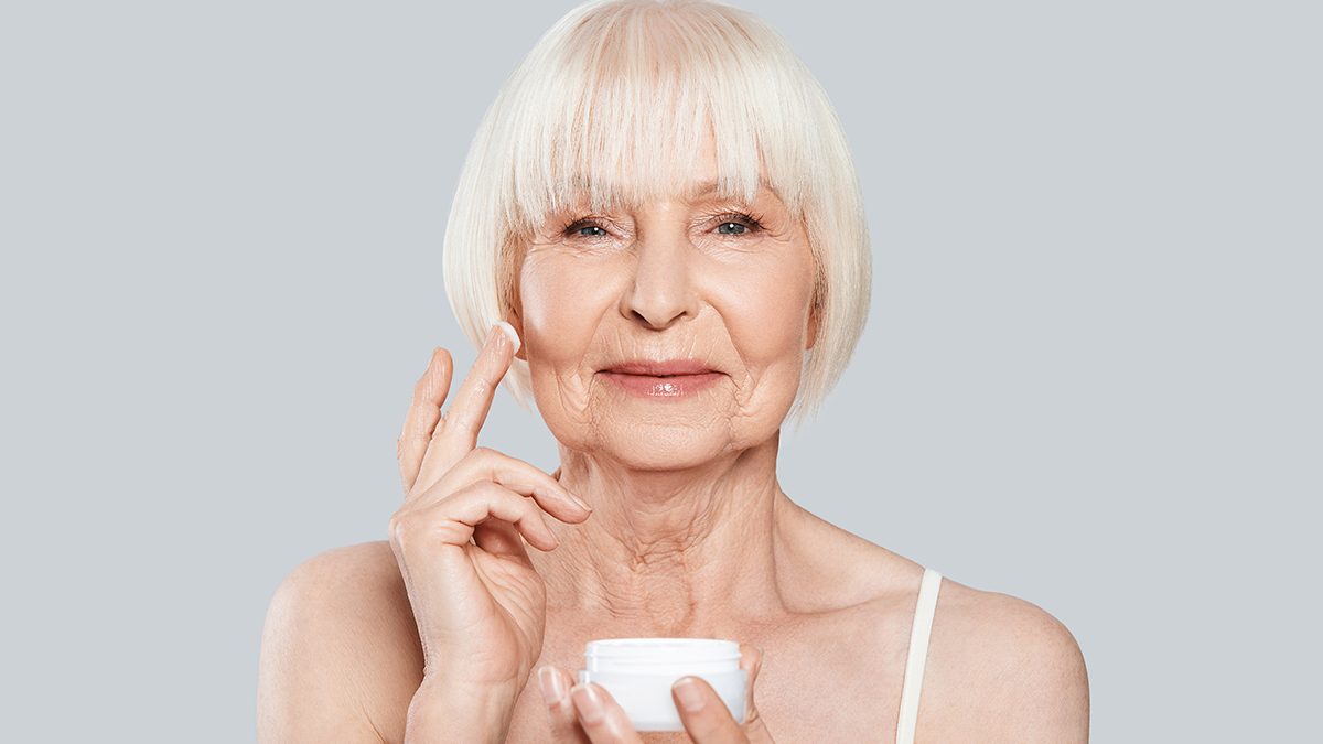 Las 4 mejores cremas antimanchas para mujeres de más de 70 en 2026